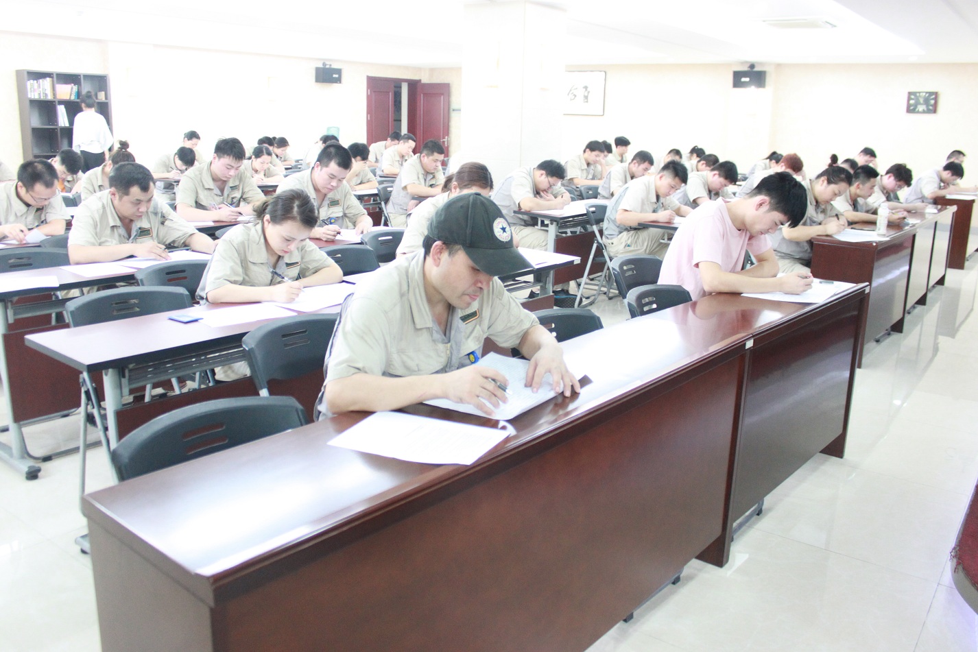 20201218045128249 mg冰球突破(中国区)官方网站