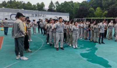 欢乐生涯    当真工作——记岳阳mg冰球突破2022春季活动会