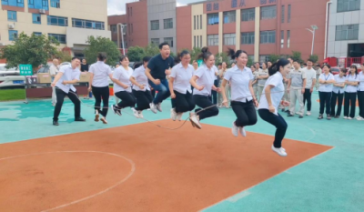 欢乐生涯    当真工作——记岳阳mg冰球突破2023年秋季活动会