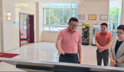 推动发展新过程，注入发展强心剂——记泰和县委副书记、副县长辅导一行参观领导